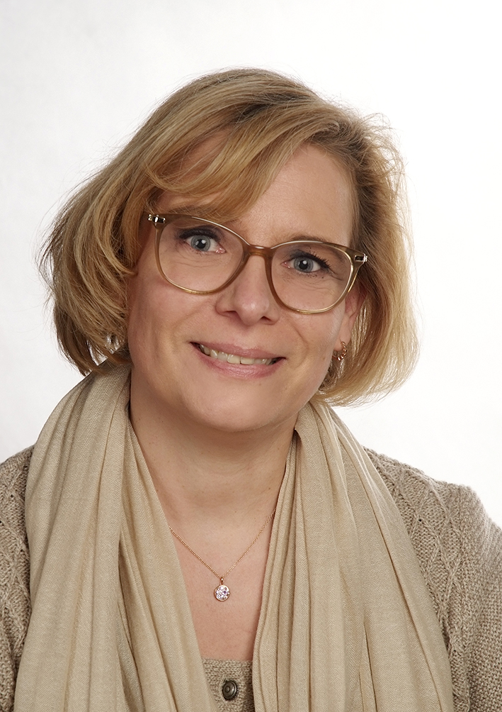 Bild von Frau Sch&ouml;ne